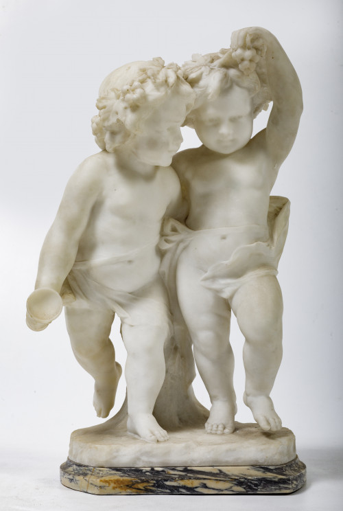 GUGLIELMO PUGI, "Amorcillos", Escultura de alabastro y márm