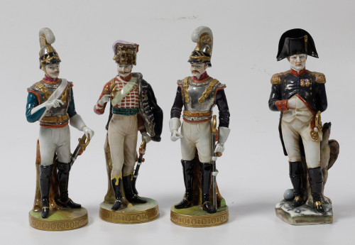 tres soldados porcelana