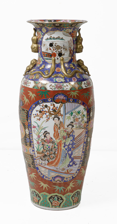 Jarrón en porcelana oriental, vidriado