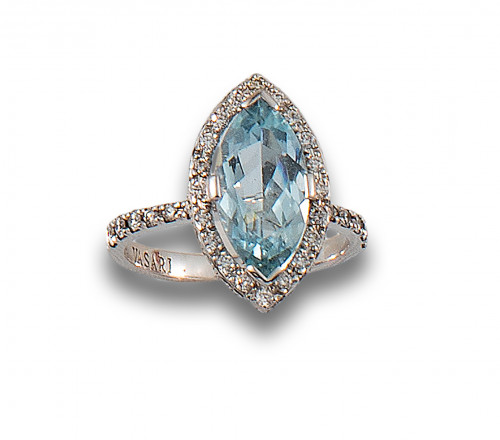 SORTIJA VASARI DE AGUAMARINA , BRILLANTES Y ORO BLANCO