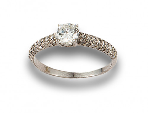 SORTIJA ORO DIAMANTE Y BRAZO DIAMANTES 