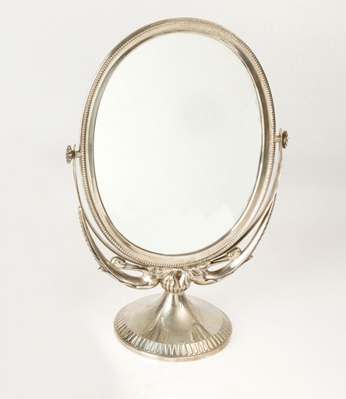 Espejo de tocador de plata, S.XX