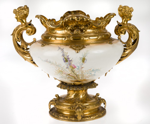 Jarrón cerámica vidriada montado metal dorado