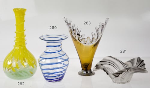 Jarrón de cristal soplado y pie de metal plateado, c.1970