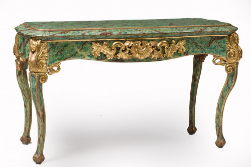 Consóla italiana de estilo Barroco de madera tallada marmor