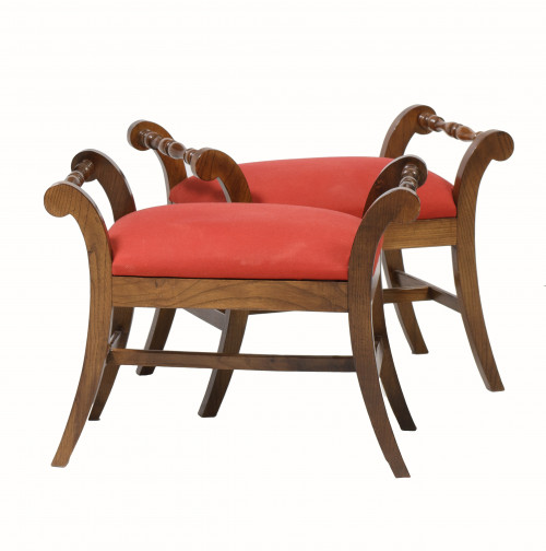 Pareja de banquetas, España, med. S. XX