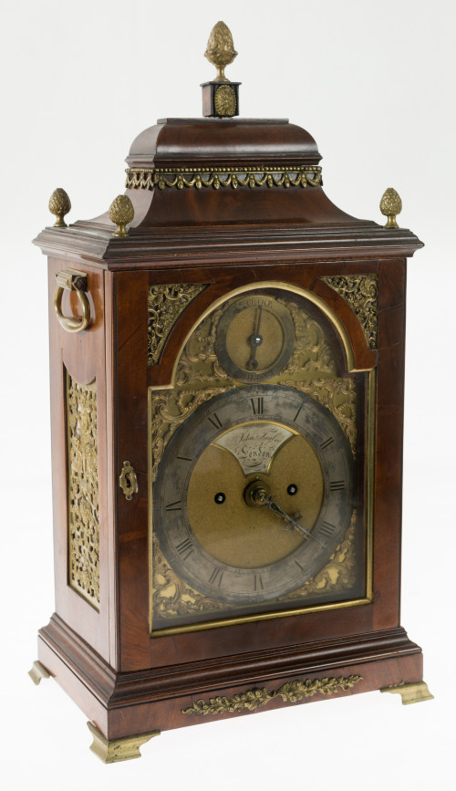 Reloj bracket inglés, firmado John Taylor, Londres, ffs. S.