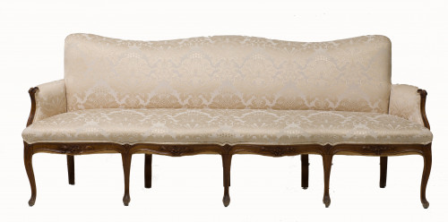 Canapé de cuatros plazas de estilo Luis XV, S. XX