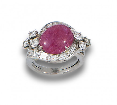 SORTIJA ROSETÓN DE RUBÍ ESTRELLA NATURAL BURMA, DIAMANTES Y