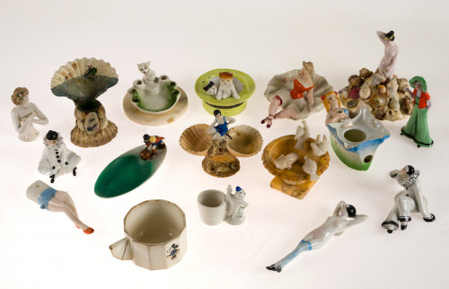 Lote compuesto por diferentes figuras en porcelana, S. XX