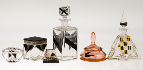 Seis piezas de cristal Art Decó, siguiendo modelos de Karl