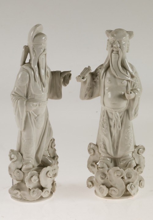 Pareja de deidades de porcelana blanca, China, S. XX