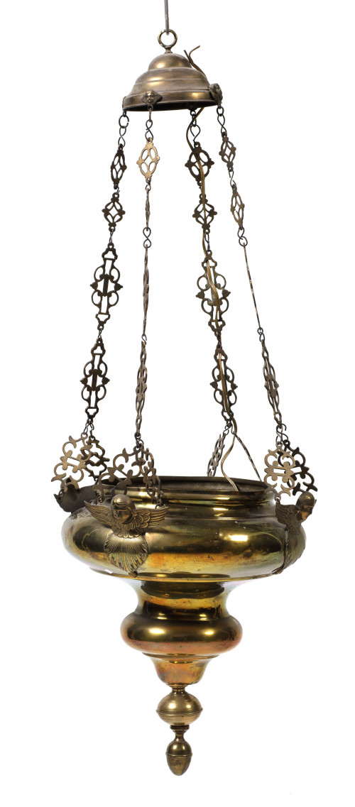 Lámpara votiva de metal dorado, España, med. S. XX
