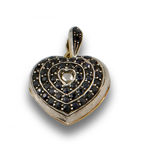 GUARDAPELO PORTUGUÉS CORAZÓN DE DIAMANTE Y ZAFIROS