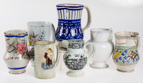 Siete jarras de cerámica levantina, S. XIX-XX