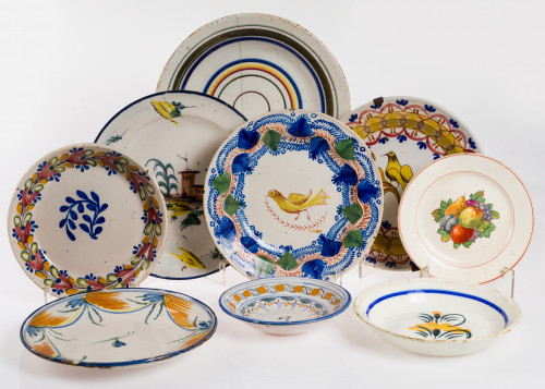Nueve platos de cerámica levantina, S. XIX y posterior