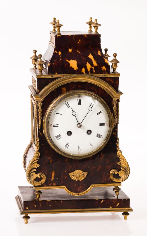 Reloj de sobremesa estilo Luis XV, Francia, ffs. S. XIX