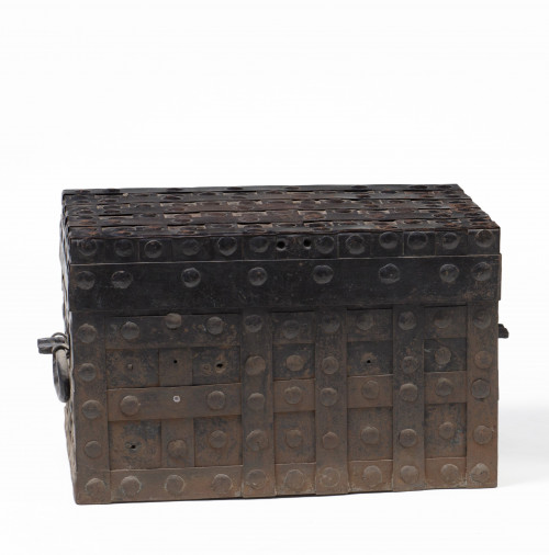 Caja de caudales de hierro, posiblemente S. XVIII