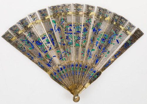 Abanico de plata sobredorada y esmalte, Cantón, China, S.XIX