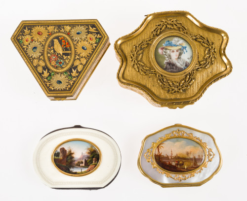 Dos monederos con paisajes en miniatura, S. XX