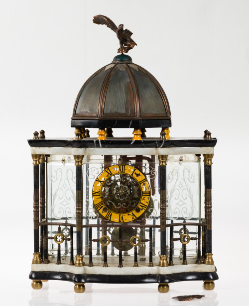 Reloj esqueleto de mesa con caja arquitectónica, S.XX