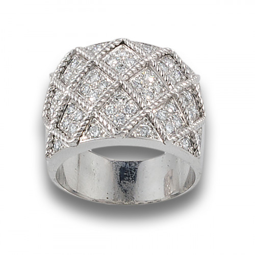 ANCHA SORTIJA DE DIAMANTES Y ORO BLANCO