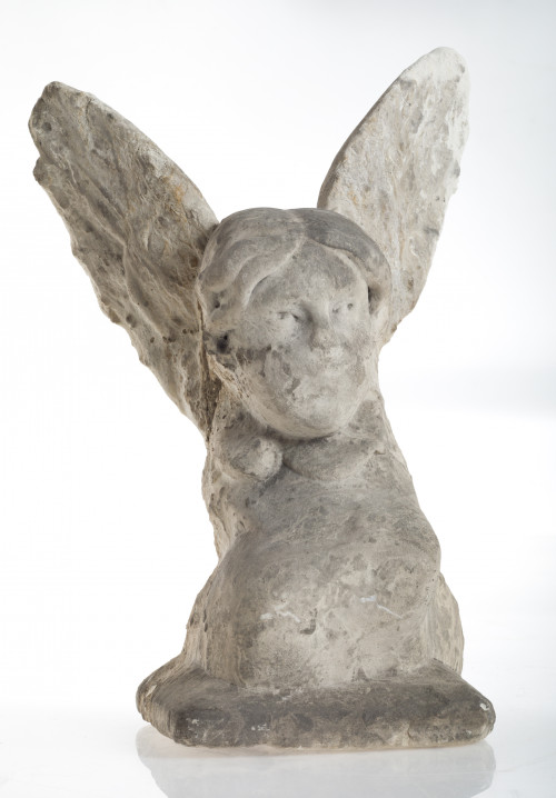 "Angel", figura de piedra arenisca tallada, pps.S.XX