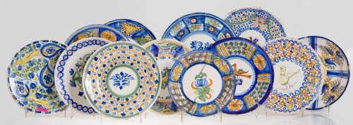 Lote de 12 platos loza Manises