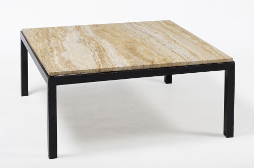 Mesa de centro de madera lacada en negro y tapa de mármol b