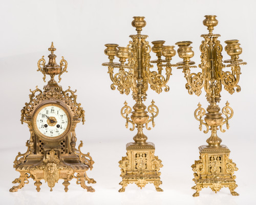 Reloj de mesa Napoleón III de bronce dorado, Francia, ffs.S