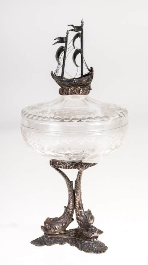 Bombonera de cristal grabado y plata contrastada ley 916, S