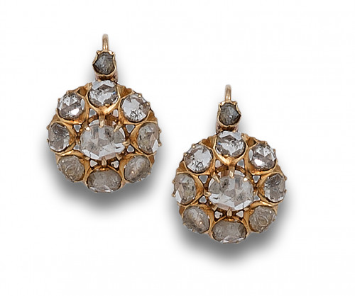 PENDIENTES COLGANTES S.XIX, DE DIAMANTES Y ORO AMARILLO