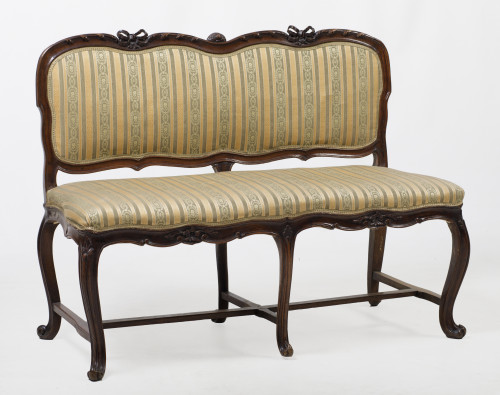 Canapé de estilo Luis XV, ffs. S. XIX