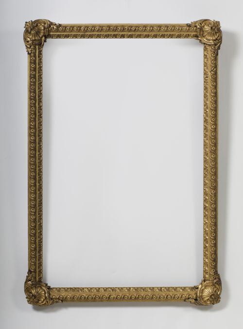 Marco de madera tallada, estucada y dorada, España, S.XIX