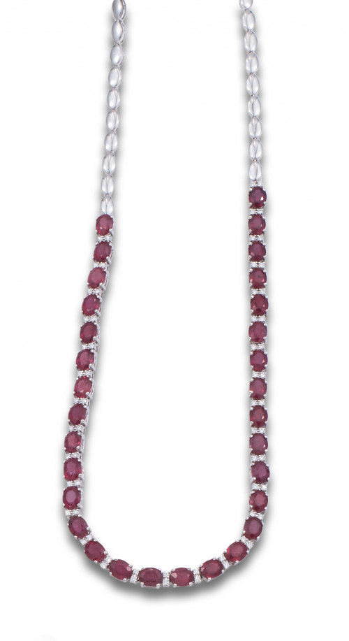 GARGANTILLA RIVIERE DE RUBÍES Y DIAMANTES, EN ORO BLANCO