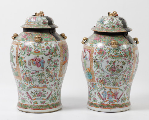 Pareja de tibores de porcelana china, Familia Rosa, Cantón,