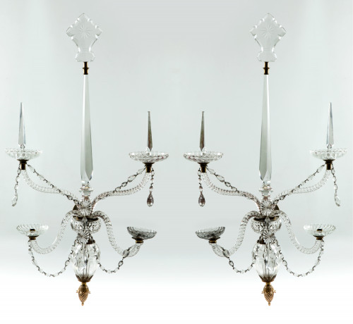 Pareja de apliques de cristal y metal dorado, Francia, med.