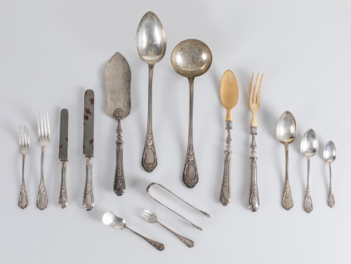 Cubertería de plata contrastada, Espuñes, Madrid Villa y Cor