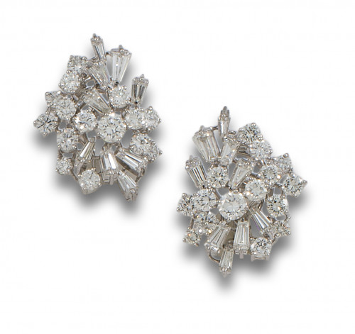 PENDIENTES, AÑOS 60, DE DIAMANTES, EN ORO BLANCO