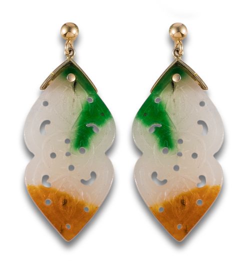 PENDIENTES LARGOS DE JADE, EN PLATA DORADA