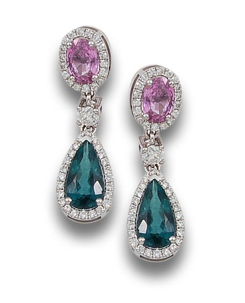 PENDIENTES LARGOS DE ZAFIROS ROSAS Y TURMALINAS AZULES, CON
