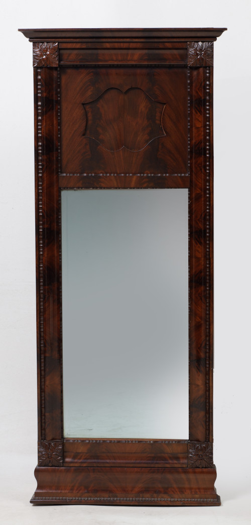 Trumeau veneered in mahogany palm, 20th century