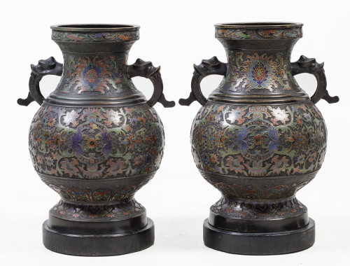 Pair of vases, Japan, 20th century