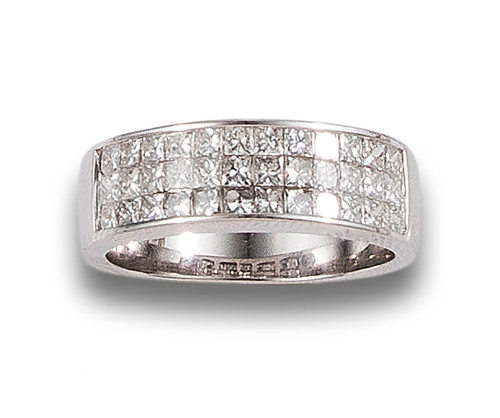 BOMBE DIAMOND RING, IN WHITE GOLD
