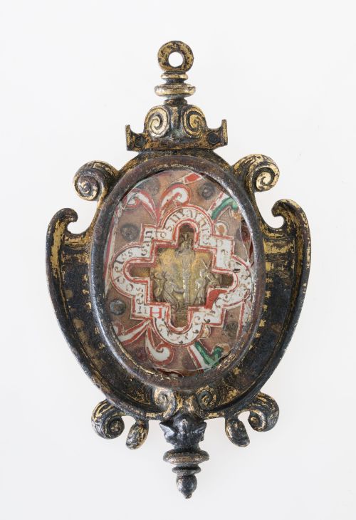 Medallón devocional de bronce dorado, España, S.XVII