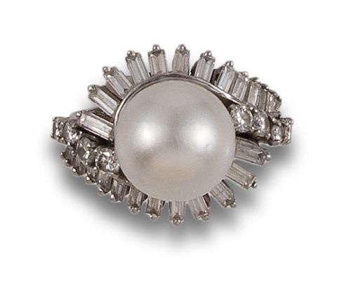 RING, 1960s, WITH DIAMONDS AND PEARLS, IN PLATINUM