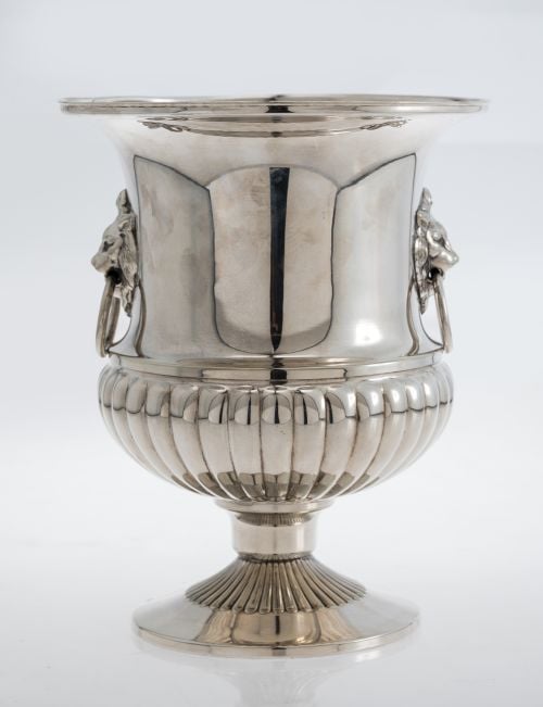 Silver-plated metal cup-shaped ice bucket, 20th century