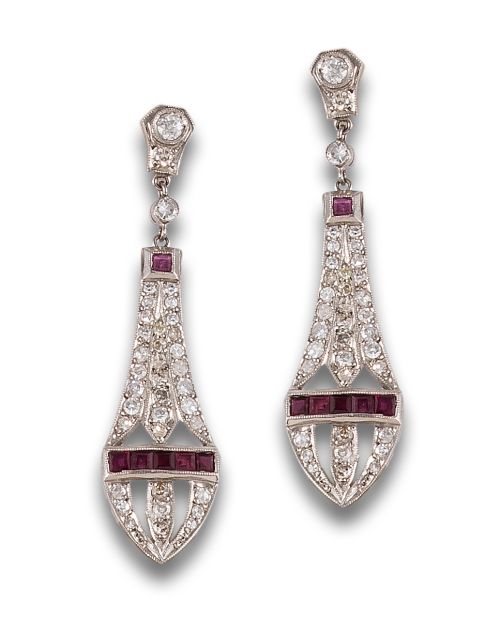 LONG ART DECO STYLE EARRINGS WITH DIAMONDS AND RUBIES IN PL