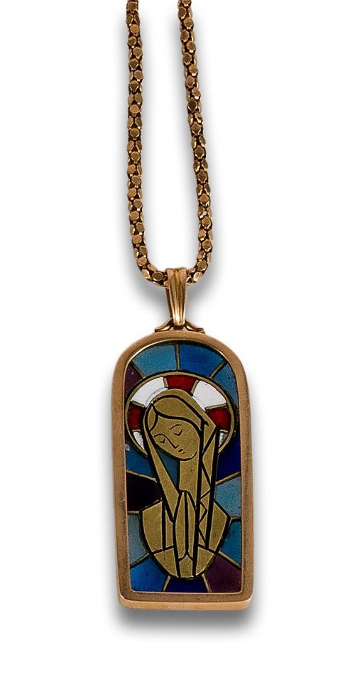 COLGANTE DE ESMALTE EN ORO CON CADENITA