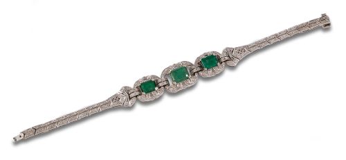 ART DECO STYLE BRACELET IN GOLD WITH DIAMONDS